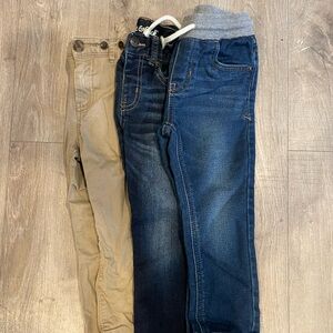 Set of 3 Boys Pants/Jeans 3T Cat & Jack